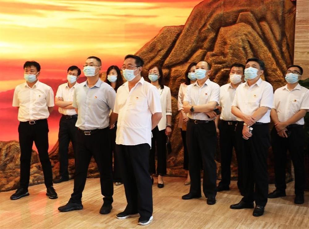 谈球吧组织开展迎“七一”暨 党史学习教育主题活动